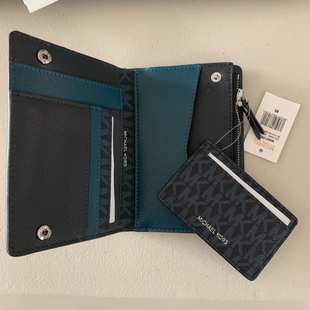 Michael Kors logo wallet with card case